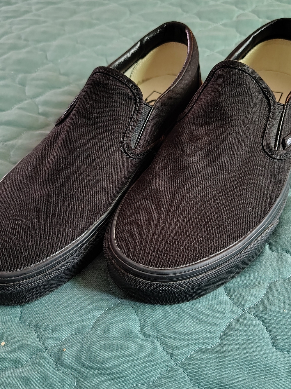 Classic All Black Vans Slip-On Canvas Women's Sneakers